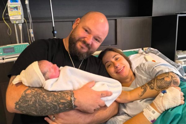 NACE EIRA, HIJA DE LA LLAVE DE YGGDRASIL: UNA NUEVA GUERRERA EN MIDGARD